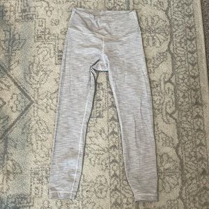 Lululemon Wunder Under 25”